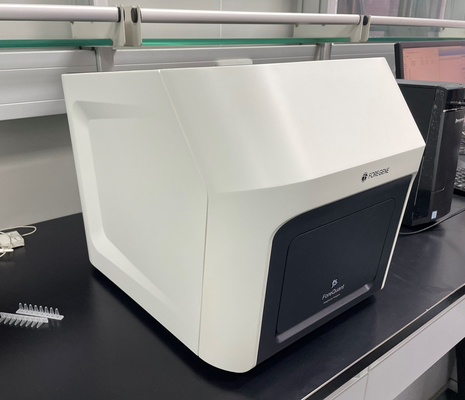 96-dołkowy termocykler RT QPCR Peltier Semiconductor DNA PCR Thermal Cycler
